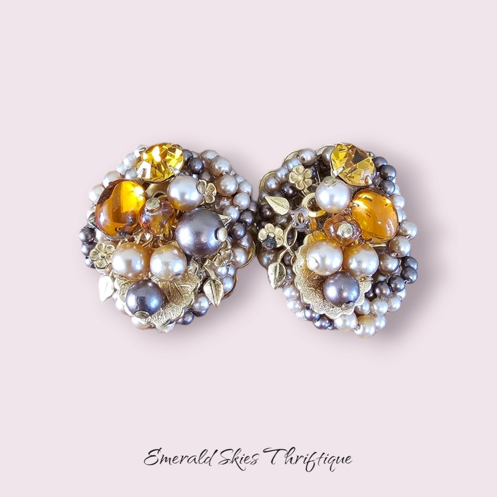 Vintage Karu arke‎ clip on earrings